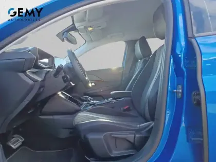 Photo 8 Peugeot 208  Electrique 50 kWh 136ch
