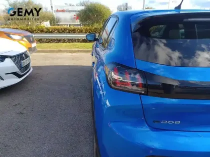 Photo 16 Peugeot 208  Electrique 50 kWh 136ch