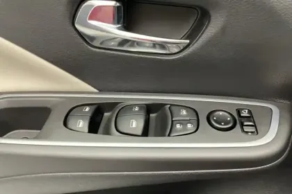 Photo 51 Nissan Micra  IG-T 92 Xtronic