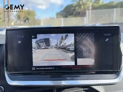 Photo 13 Peugeot 2008  PureTech 130 S&S BVM6