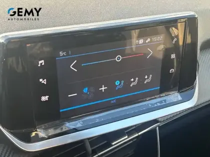 Photo 18 Peugeot 208  PureTech 75 S&S BVM5