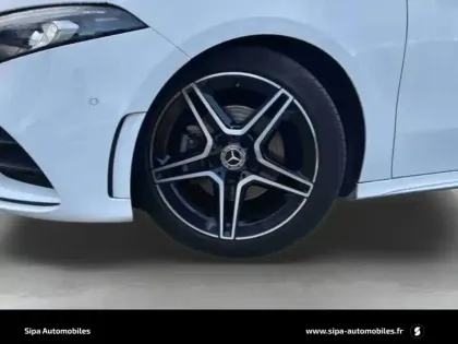 Photo 12 Mercedes Classe A  200 7G-DCT