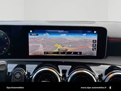 Photo 15 Mercedes Classe A  200 7G-DCT