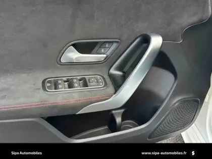 Photo 18 Mercedes Classe A  200 7G-DCT