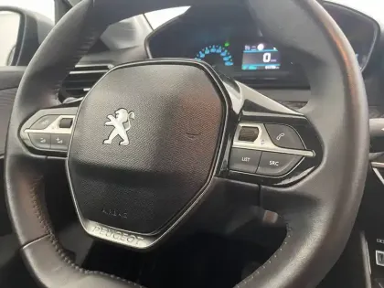 Photo 25 Peugeot 208  Electrique 50 kWh 136ch