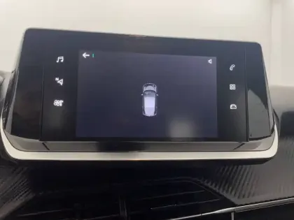 Photo 24 Peugeot 208  Electrique 50 kWh 136ch