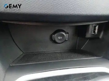 Photo 32 Peugeot 308  BlueHDi 130ch S&S EAT8