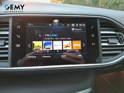 Photo 12 Peugeot 308  BlueHDi 130ch S&S EAT8