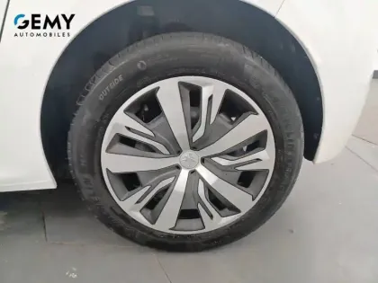 Photo 30 Peugeot 208  BlueHDi 100 S&S BVM6