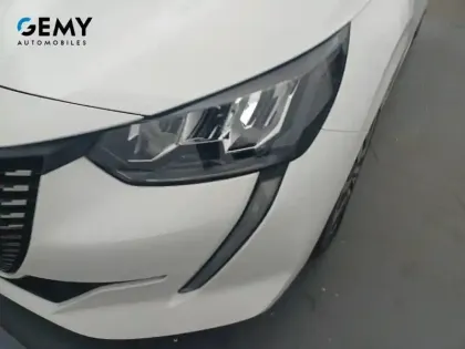 Photo 35 Peugeot 208  BlueHDi 100 S&S BVM6