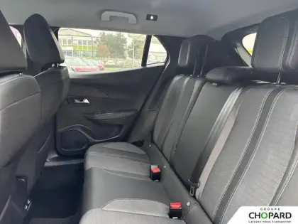 Photo 18 Peugeot 2008  BlueHDi 130 S&S EAT8