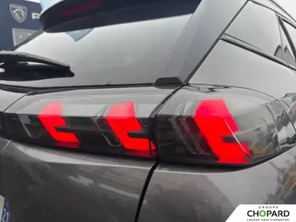 Photo 22 Peugeot 2008  BlueHDi 130 S&S EAT8