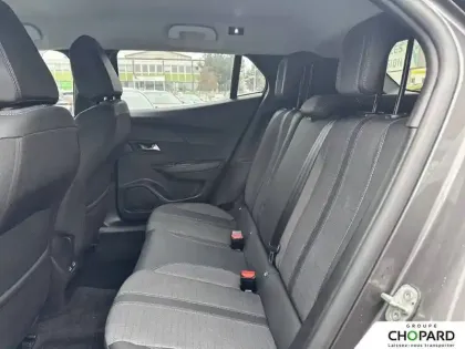 Photo 17 Peugeot 2008  BlueHDi 130 S&S EAT8