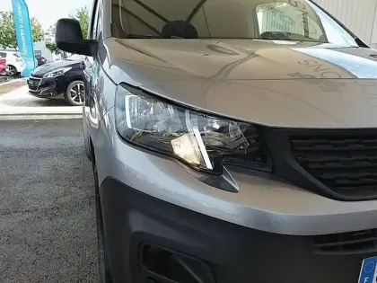 Photo 12 Peugeot Partner E- FOURGON M 800 KG 136 CH BATTERIE 50 KWH