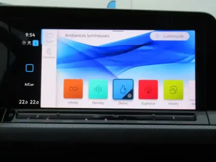 Photo 30 Volkswagen Golf  2.0 TDI SCR 150 DSG7