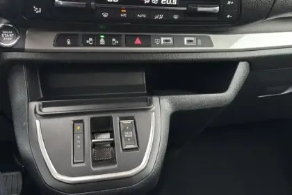 Photo 19 Citroën Spacetourer  M BlueHDi 180 S&S EAT8