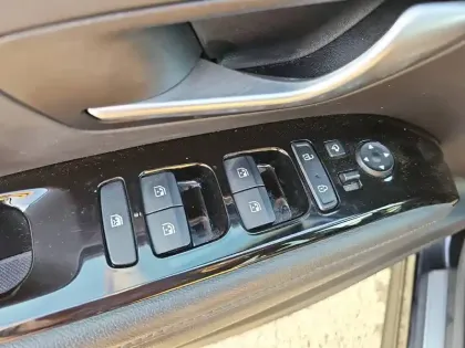 Photo 20 Hyundai Tucson  1.6 T-GDI 150 Hybrid 48V iBVM