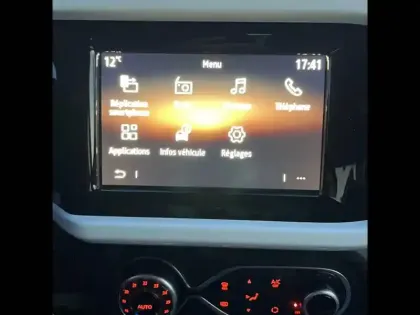 Photo 25 Renault Twingo  III TCe 95 EDC