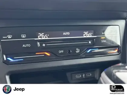 Photo 16 Volkswagen Taigo  1.0 TSI 110 DSG7