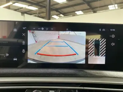 Photo 14 Peugeot 3008  Hybrid 136 e-DCS6