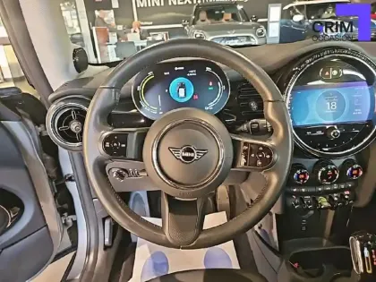 Photo 5 Mini Mini Hatch 3 Portes Cooper SE 184 ch