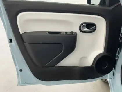 Photo 19 Renault Twingo  III E-Tech