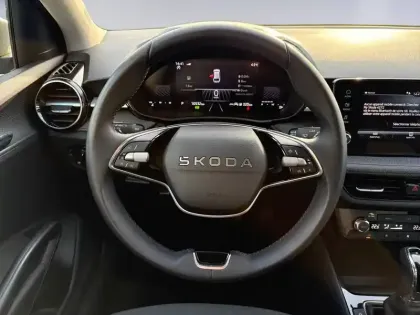 Photo 11 Skoda Fabia  1.0 TSI 116 ch EVO 2 DSG7