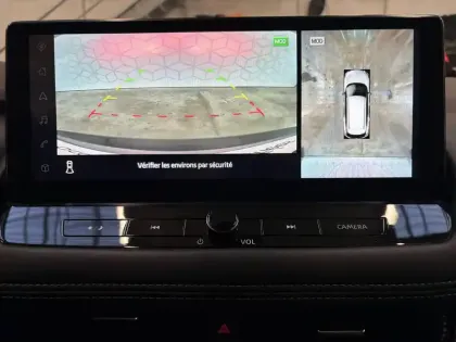 Photo 175 Nissan X-trail  e-POWER 213 ch e-4ORCE 7 Places