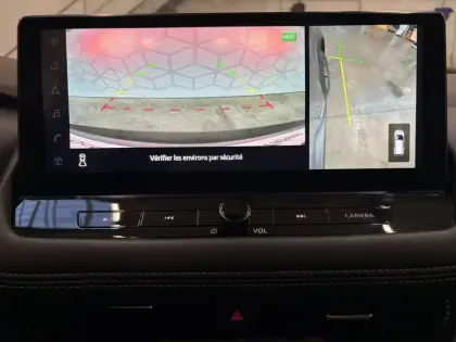 Photo 176 Nissan X-trail  e-POWER 213 ch e-4ORCE 7 Places