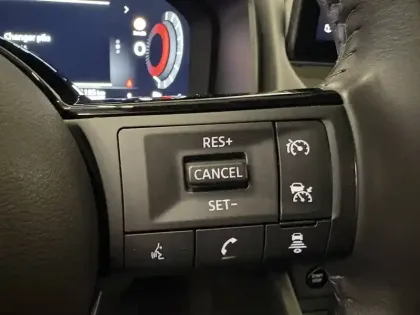 Photo 27 Nissan X-trail  e-POWER 213 ch e-4ORCE 7 Places