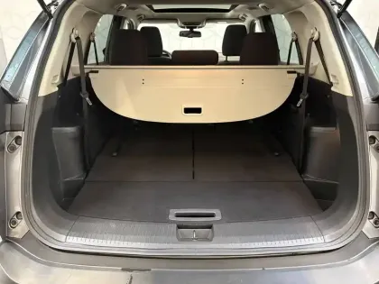 Photo 10 Nissan X-trail  e-POWER 213 ch e-4ORCE 7 Places