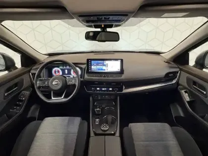 Photo 7 Nissan X-trail  e-POWER 213 ch e-4ORCE 7 Places