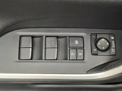 Photo 39 Toyota Rav4  Hybride Rechargeable AWD