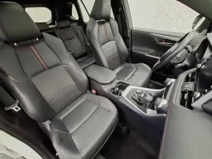 Photo 33 Toyota Rav4  Hybride Rechargeable AWD