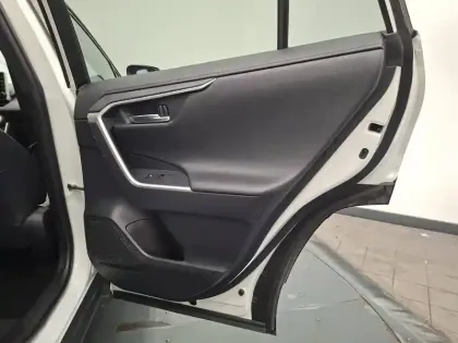 Photo 28 Toyota Rav4  Hybride Rechargeable AWD