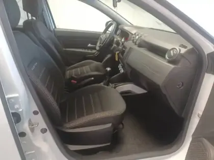 Photo 37 Dacia Duster  ECO-G 100 4x2