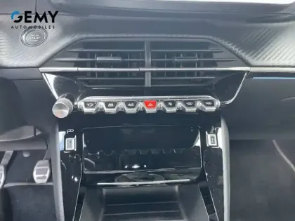 Photo 23 Peugeot 2008  BlueHDi 110 S&S BVM6