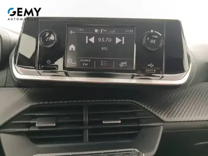 Photo 34 Peugeot 208  PureTech 75 S&S BVM5