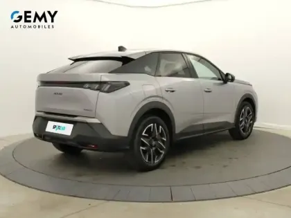 Photo 17 Peugeot 3008  Hybrid 136 e-DCS6