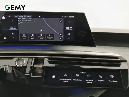 Photo 13 Peugeot 3008  Hybrid 136 e-DCS6