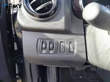 Photo 14 Renault Clio  dCi 90 Energy