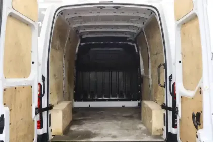 Photo 16 Renault Master  FGN TRAC F3300 L2H2 BLUE DCI 135