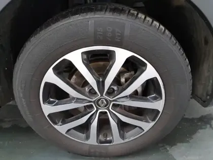 Photo 15 Renault Kadjar  TCe 140