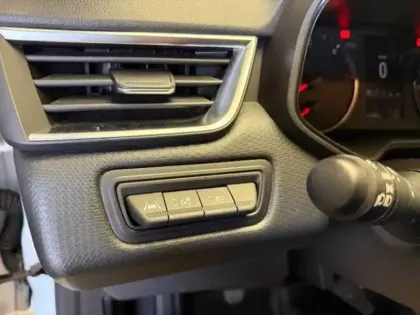 Photo 18 Renault Clio  Blue dCi 100 - 21N