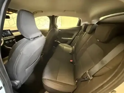 Photo 9 Renault Clio  Blue dCi 100 - 21N