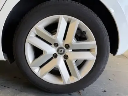 Photo 27 Renault Clio  Blue dCi 100 - 21N