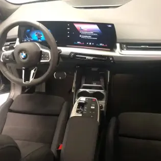 Photo 4 BMW Serie 2 Active Tourer 220i 170 ch DKG7