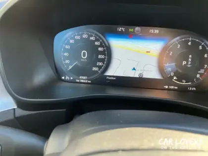 Photo 18 Volvo Xc40  T2 129 ch Geartronic 8