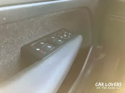 Photo 20 Volvo Xc40  T2 129 ch Geartronic 8