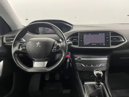 Photo 20 Peugeot 308  AFFAIRE BLUEHDI 100 S&S BVM6